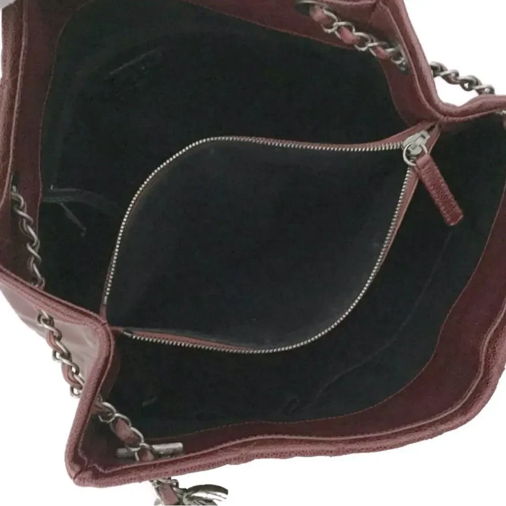 Auth Chanel Quilted Matelasse CC Charm Caviar City Shopper Tote Bag Bordeaux